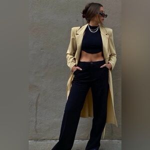 DANIELLE BERNSTEIN Classic Beige Trench Coat